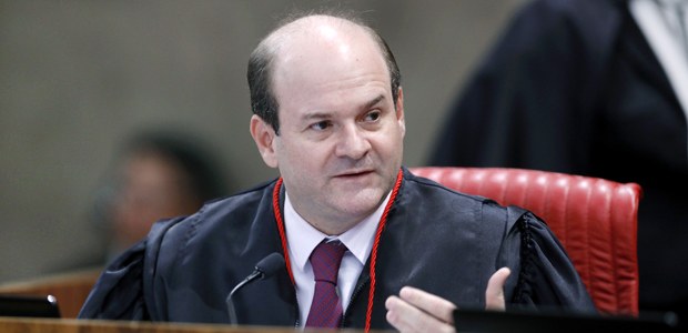Ministro Tarcisio Vieira de Carvalho Neto durante Sessão plenária do TSE