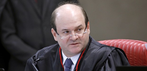 Ministro Tarcisio Vieira de Carvalho Neto durante Sessão plenária do TSE