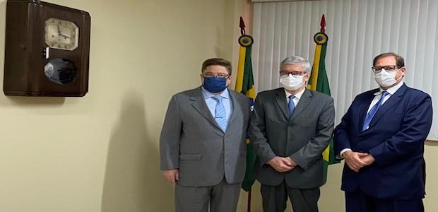 Ministros Luis Felipe Salomão e Raul Araújo Filho visitam TRE-CE em 03.09.2021