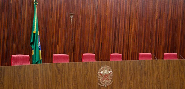 Plenário TSE - pauta de julgamento Plenário vazio