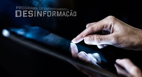 Programa de enfrentamento à desinformação.