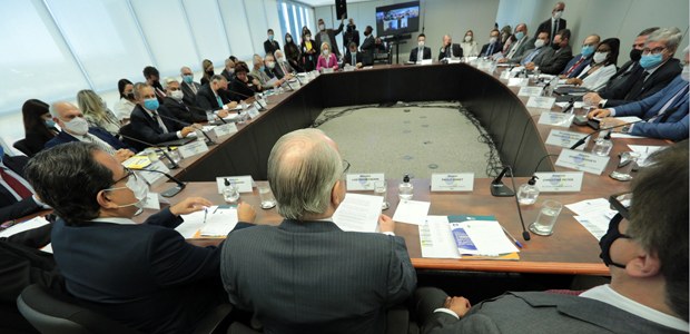 Reunião com as presidências dosTREs.