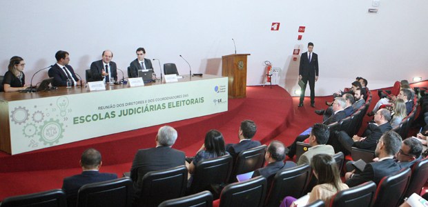 Reunião de diretores e coordenadores das Escolas Judiciárias Eleitorais