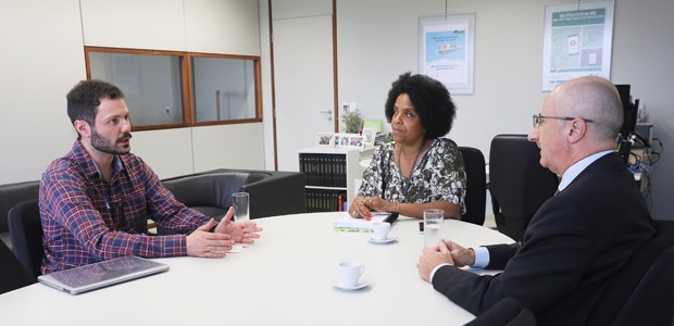 Reunião do Programa de Enfrentamento à Desinformação com a Politize.