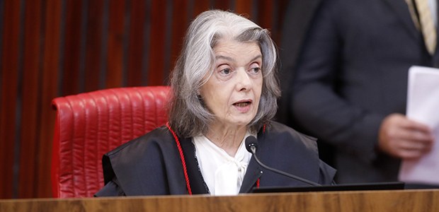 Sessão plenária do TSE - 09.04.2026 - Foto: Alejandro Zambrana/Secom/TSE