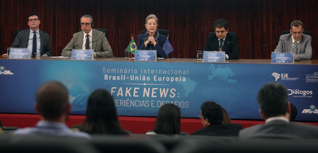 Seminário Internacional Fake News – Painel Uma Visão da Mídia e da Sociedade Civil