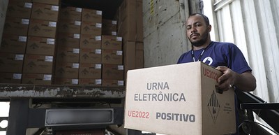 Série Como Nasce uma urna - Logística urna eletrônica - 14.05.2024