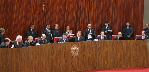 Sessão administrativa em 08.03.2018 Sessão administrativa