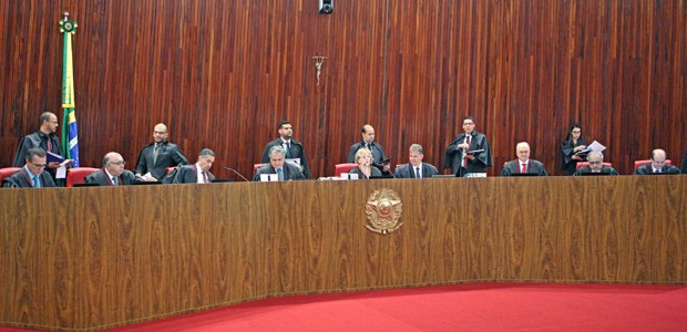 Sessão administrativa