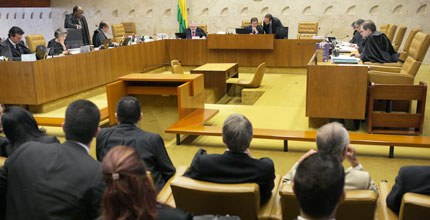 Sessão do STF que julgou a ADI do voto impresso