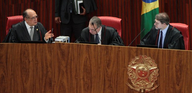 Justiça Eleitoral aprova Resolução de apoio às Eleições dos