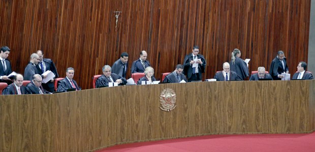 Sessão plenária administrativa do TSE