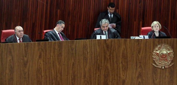 Sessão plenária do TSE em 11.12.2018 Sessão plenária do TSE
