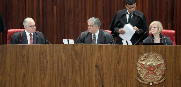 Sessão plenária do TSE em 12.09.2019 Sessão plenária do TSE