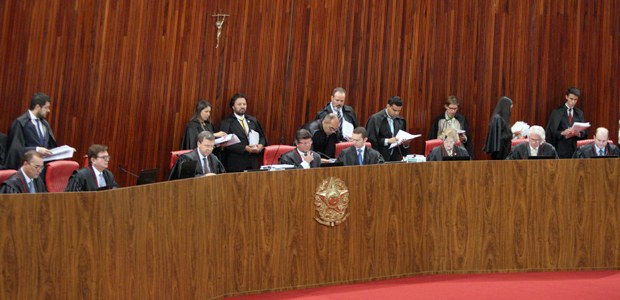 Sessão plenária do TSE em 27.06.2017 Sessão plenária do TSE