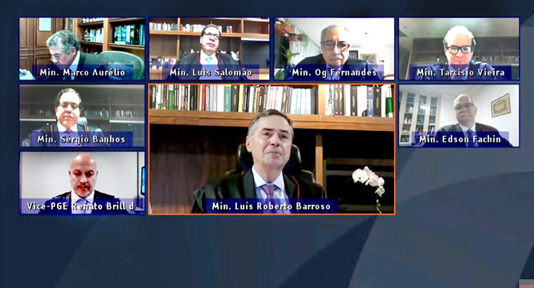  Sessão plenária do TSE, presidida pelo ministro Luiz Roberto Barroso