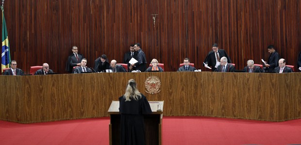 Sessão plenária em 26.03.2019 Sessão plenária