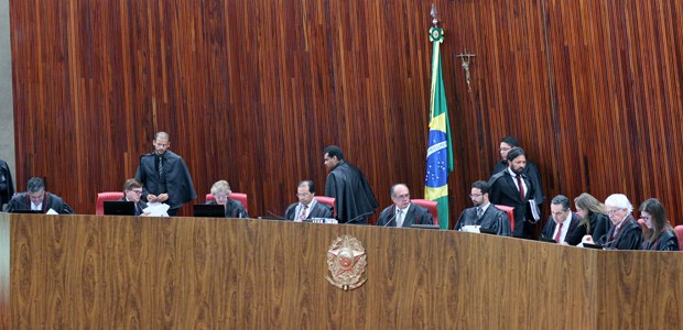 Sessão plenária jurisdicional do TSE em 13.09.2016 Sessão plenária jurisdicional do TSE