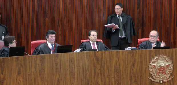 Sessão plenária jurisdicional do TSE em 19.12.2016 Sessão plenária jurisdicional do TSE