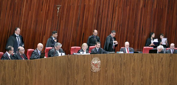 Sessão plenária jurisdicional do TSE em 28.08.2018 Sessão plenária jurisdicional do TSE