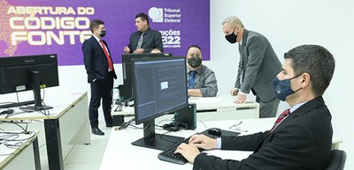 #TBT Imagens que contam histórias: PF, Forças Armadas e CGU estiveram no TSE em 2022 para verifi...