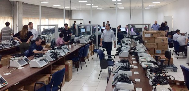 Teste em campo do sistema eleitoral em Curutiba-PR em 25.06.2018 Teste em campo do sistema eleitoral em Curutiba-PR