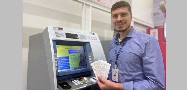 TRE-DF - Servidor cria sistema que permite o pagamento de multa eleitoral sem precisar ir ao car...