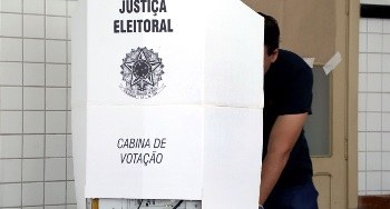 Justiça Eleitoral aprova Resolução de apoio às Eleições dos