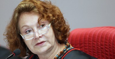 Ministra Nancy Andrighi durante sessão do TSE em 3.5.2012.