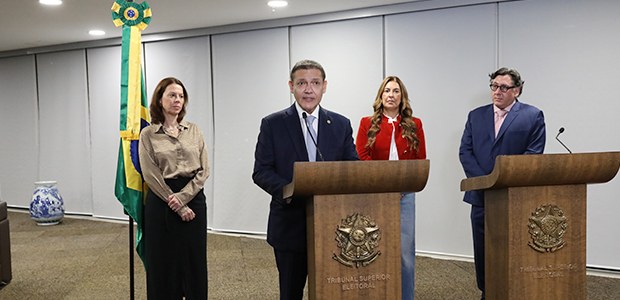 TSE e associações de juízes firmam acordos para fortalecer a cooperação institucional nas eleições