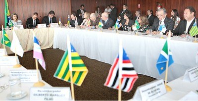 Presidentes dos TRE's se encontram com Ministra Cármen Lúcia em 17.9.2012 Ministra Cármen Lúcia durante reunião com presidentes dos TREs.
