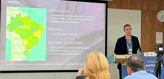 TSE participa de Curso sobre IA na Índia 13.07.2026