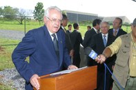 Foto do lançamento da pedra fundamental da nova sede do TSE - 5/12/2005.