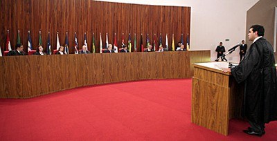 Sessão plenária do TSE Sessão plenária no auditório do TSE.