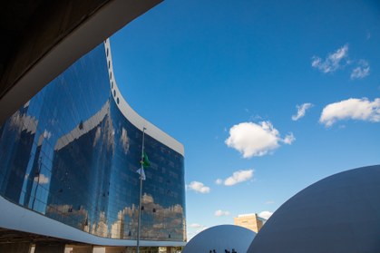 Fachada TSE em 24 de Outubro de 2026