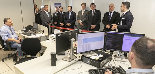 Apresentação da sala da Seção de Totalização para representantes de partidos e orgãos de fiscali...