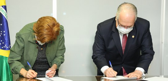 Foto: Antonio Augusto/Secom/TSE - Assinatura de termo de cooperação com IDEC - 28.07.2022
