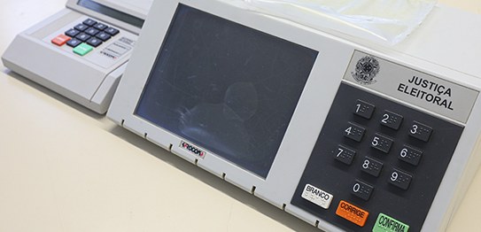Foto: Antonio Augusto - Urna Eletrônica 1998 - 09.01.2023