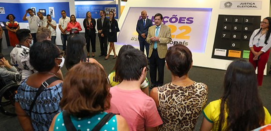 Foto: Alejandro Zambrana/Secom/TSE - Visita guiada em comemoração ao Dia Nacional da Pessoa com ...