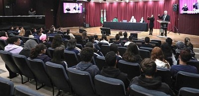 Justiça Eleitoral pelo Brasil: vereadores mirins (PR) 1