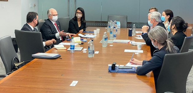 Ministro Fachin se reúne com o International Foundation for Electoral Systems (IFES), em Arlington 07.07.2022 Ministro Fachin se reúne com o International Foundation for Electoral Systems (IFES), em Arlingt...