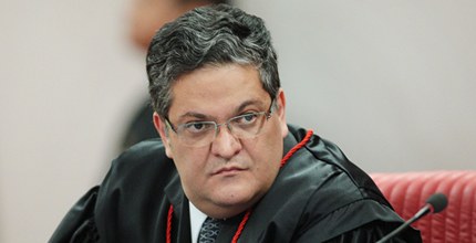 Ministro Henrique Neves em 05.03.2013 Ministro Henrique Neves