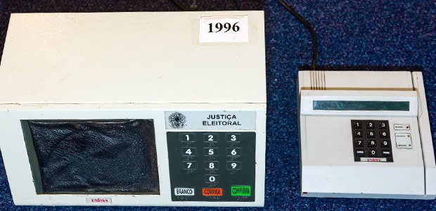 Urna eletrônica 1996 - 15.12.2021